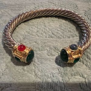 Costume Bracelet….really pretty!